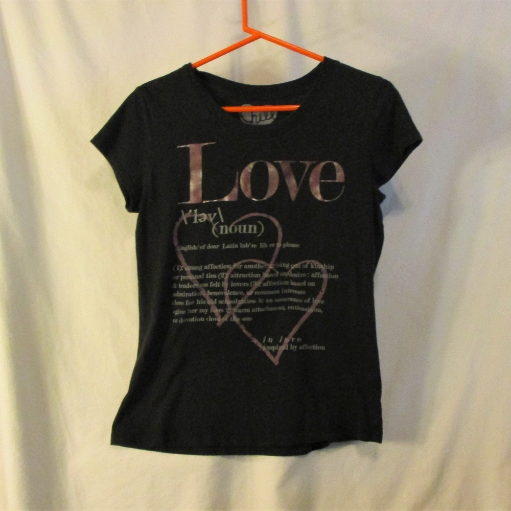 Love T-Shirt